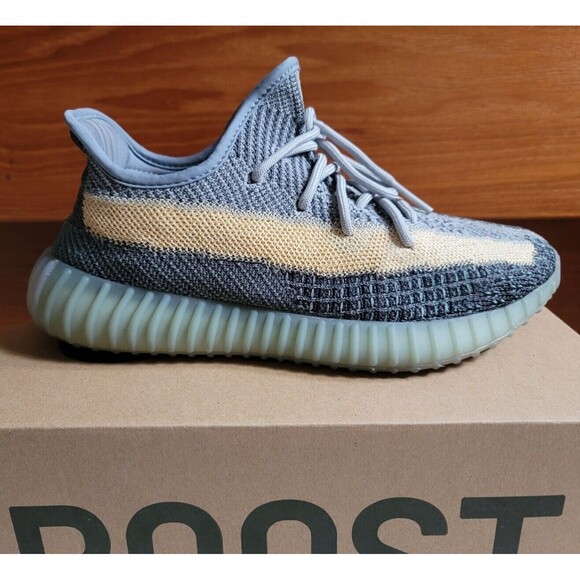 Adidas Yeezy Boost 350 V2 Ash Blue GY7657 - 7.5 EUC - Picture 5 of 9